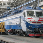 ЭП10-004 во время зарядки аккумуляторной батареи