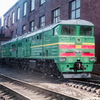 2ТЭ10М-2042