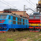 ЧС200-003 и ЧС4Т-288