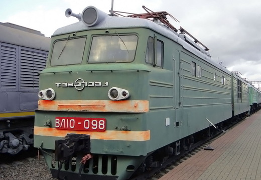ВЛ10-098